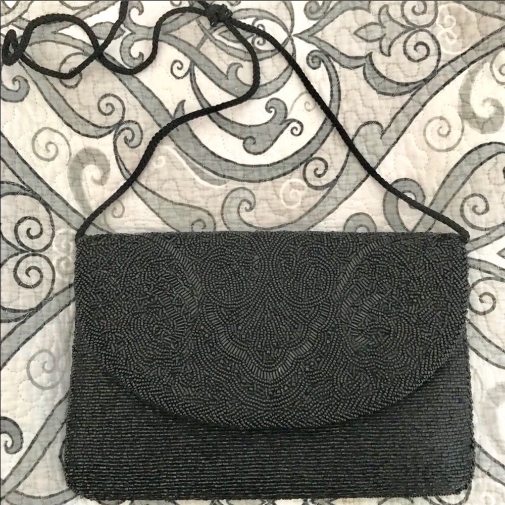 Elegant beaded handbag BLACK
